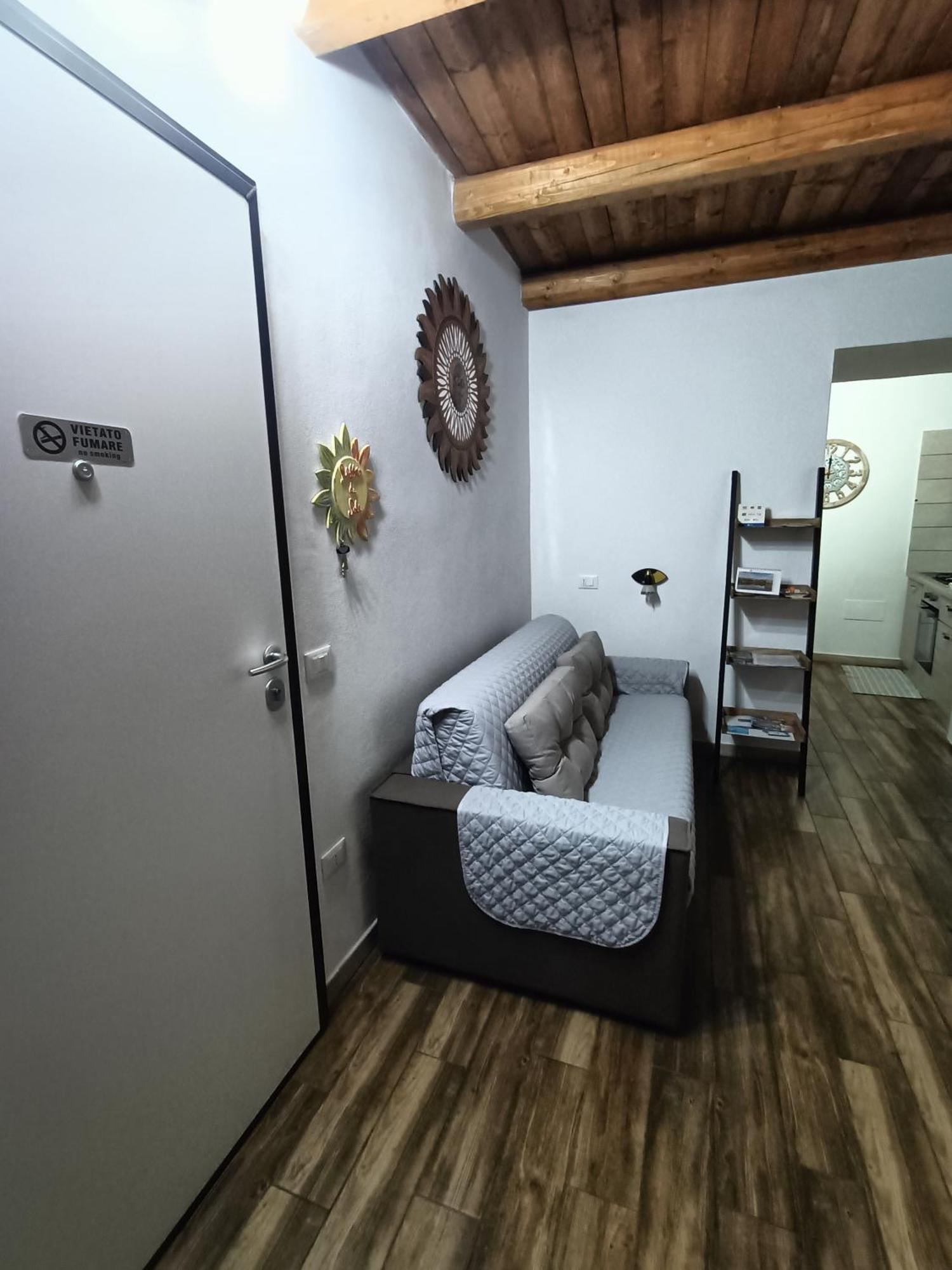 איגלסיאס Bed And Breakfast Raggio Di Sole מראה חיצוני תמונה