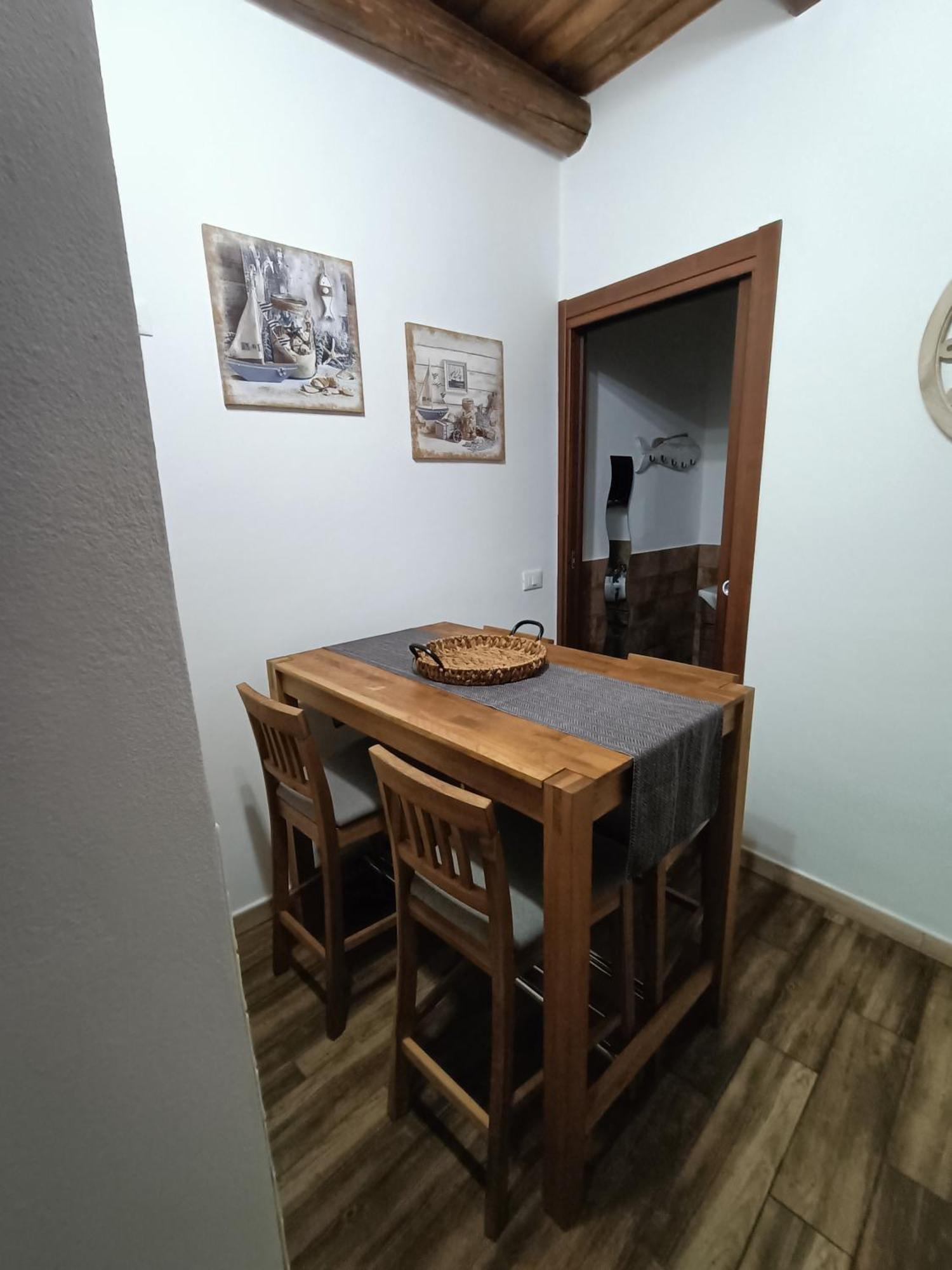 איגלסיאס Bed And Breakfast Raggio Di Sole מראה חיצוני תמונה