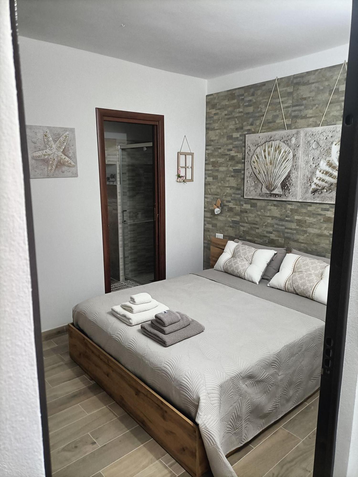איגלסיאס Bed And Breakfast Raggio Di Sole מראה חיצוני תמונה