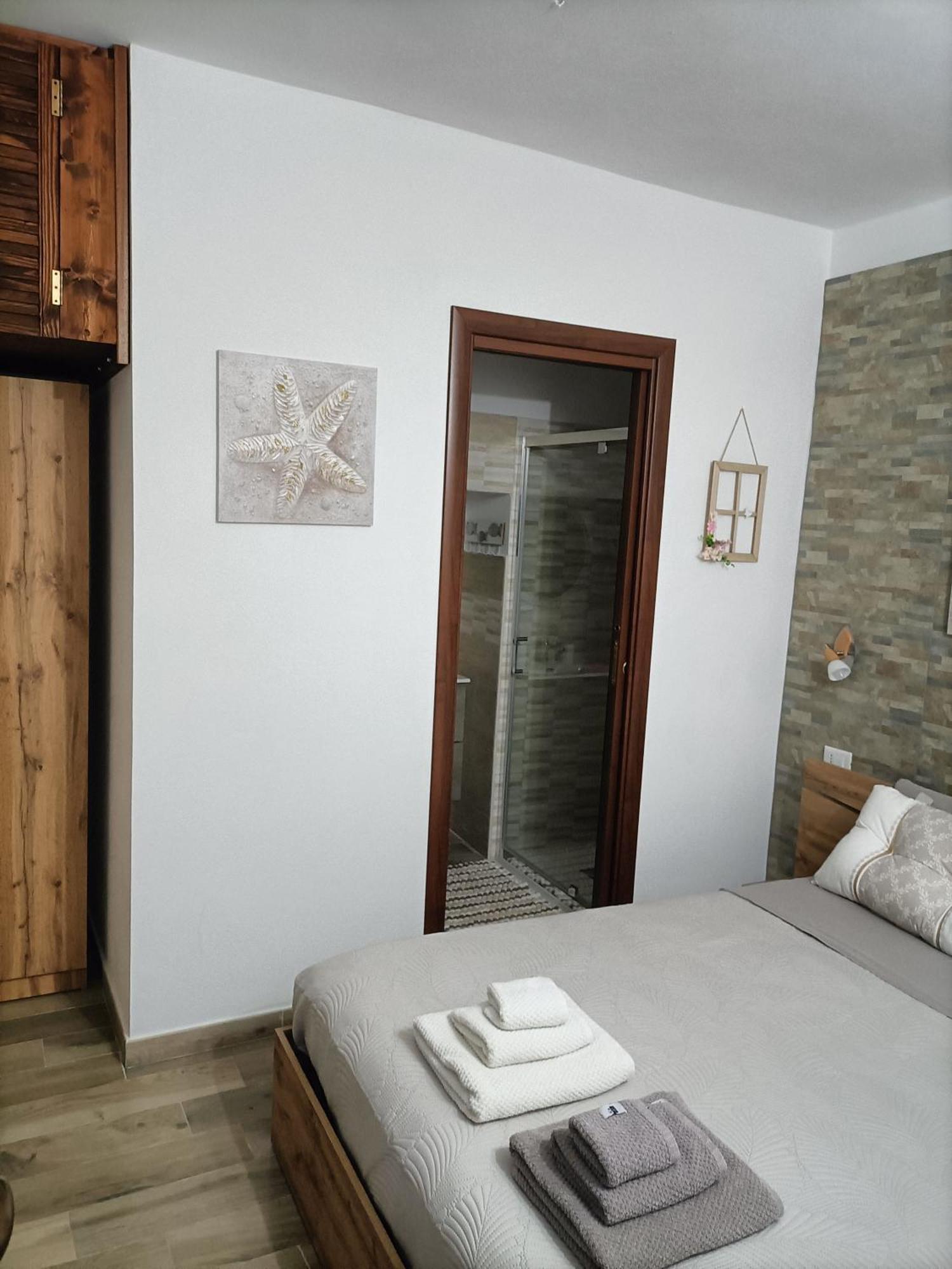 איגלסיאס Bed And Breakfast Raggio Di Sole מראה חיצוני תמונה